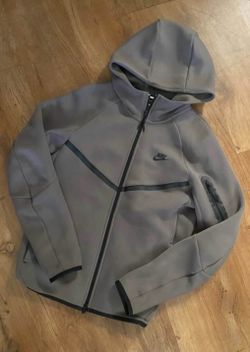 nike tech