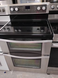 Stainless double oven electric glass top stove with warranty Delivery fee depends on address 🛣️🏠🚛