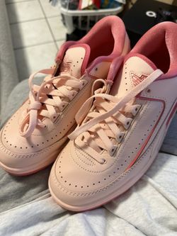Jordan AJ 2/3 Size 10 | Woman’s 