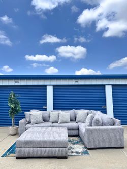 Delivery Available 🚚 | Complete Living Room Sectional Set