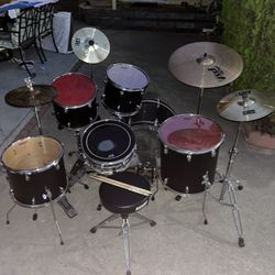 Full Drum Set With Spare Parts