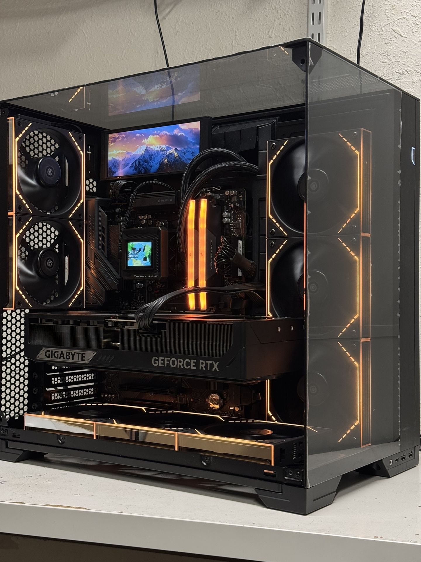 Ryzen 7 9800X3D | RTX 5090 | 32GB DDR5 | Custom Gaming PC
