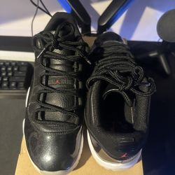 jordan 11 Low