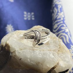 10k White Gold and Diamond Ring