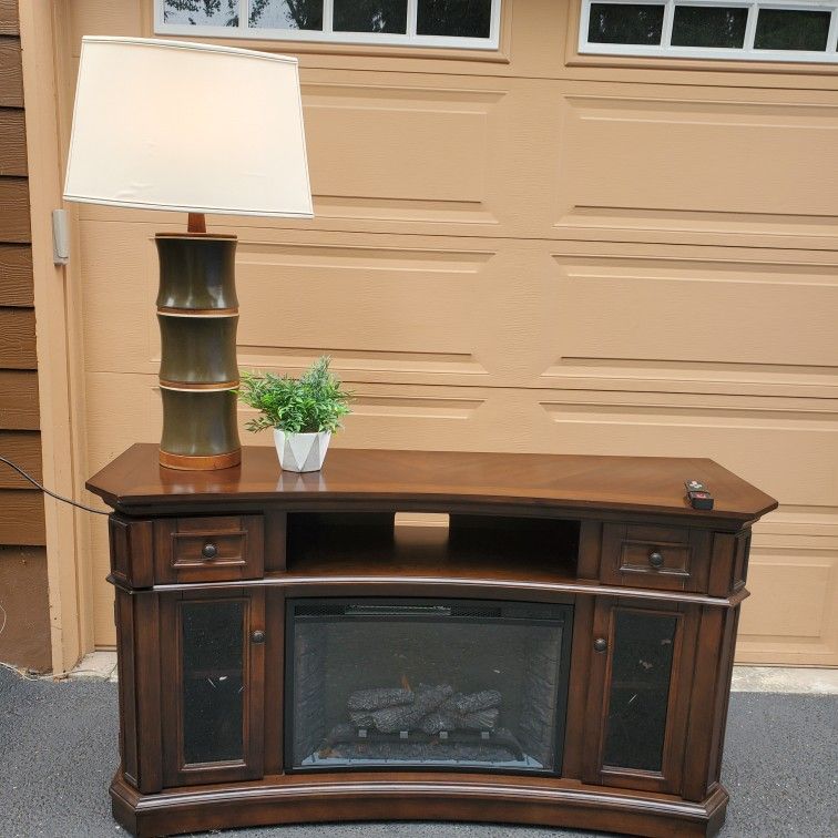 2 Beautiful Solid Wood Large Fireplace For Sale . Only $390 Each. Works Perfectly
