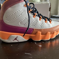 Jordan Retro 9