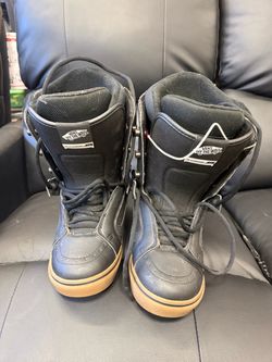 Vans Off The Wall Snowboard Boots