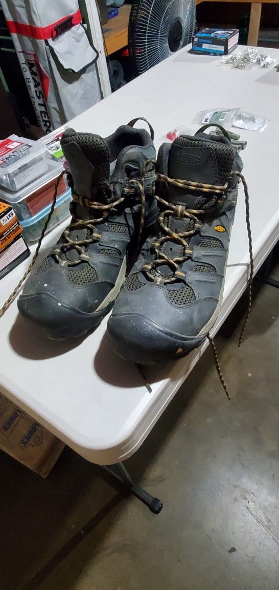 KEEN Steel Toe Boots