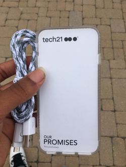 Tech 21 clear case iphone 6/6s case . Charger to