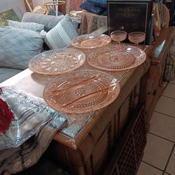 Vintage Glass Pink  4 Plates And 2 Glasses