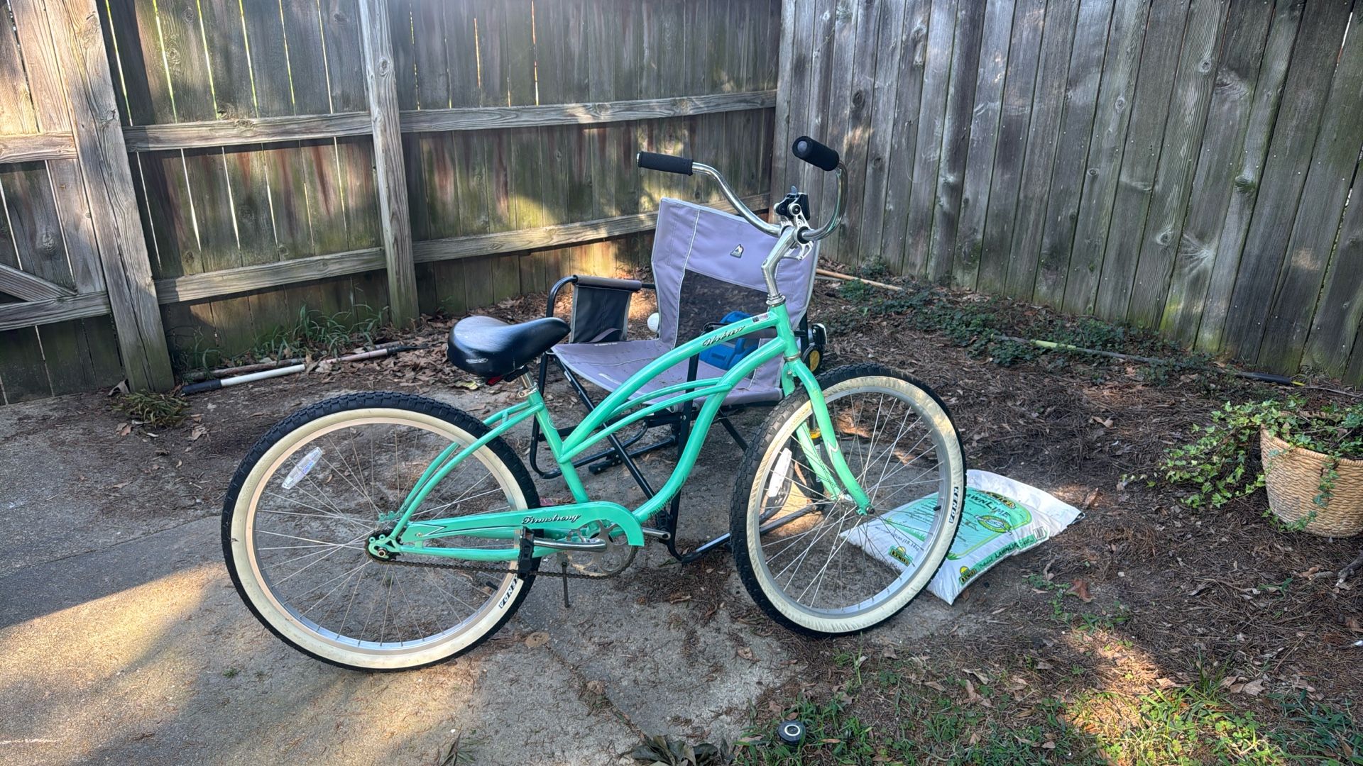 Urban Firm strong women’s beach cruiser