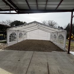 Carpa de 20x20 pies