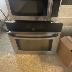 Wall Microwave And Oven Combo 30”
