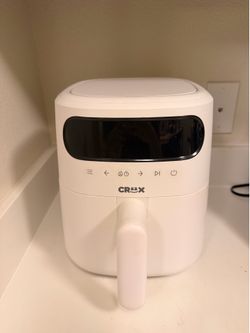 White CRUX Marshmello 3QT Digital Airfryer