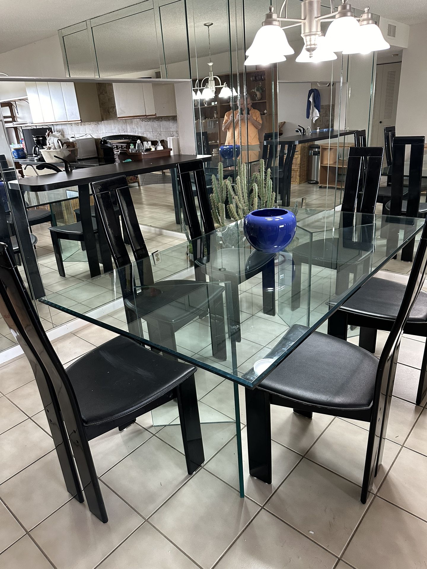Dining Room Table and Chairs 