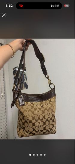 Coach vintage shoulder bag!