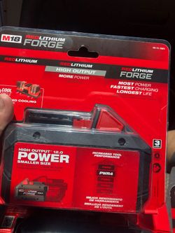 Milwaukee
M18 18V Lithium-Ion REDLITHIUM FORGE XC 8.0 Ah Battery Pack
