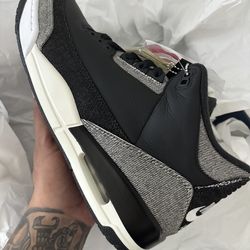 Jordan 3 Retro Levi’s black Size 10.5