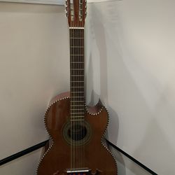 Paracho Elite Guitars Victoria Acoustic