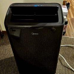 Nice AC Unit - Like New 