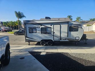 2021 Pacific Coachworks Powerlite 2114