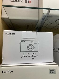 Fujifilm X Half