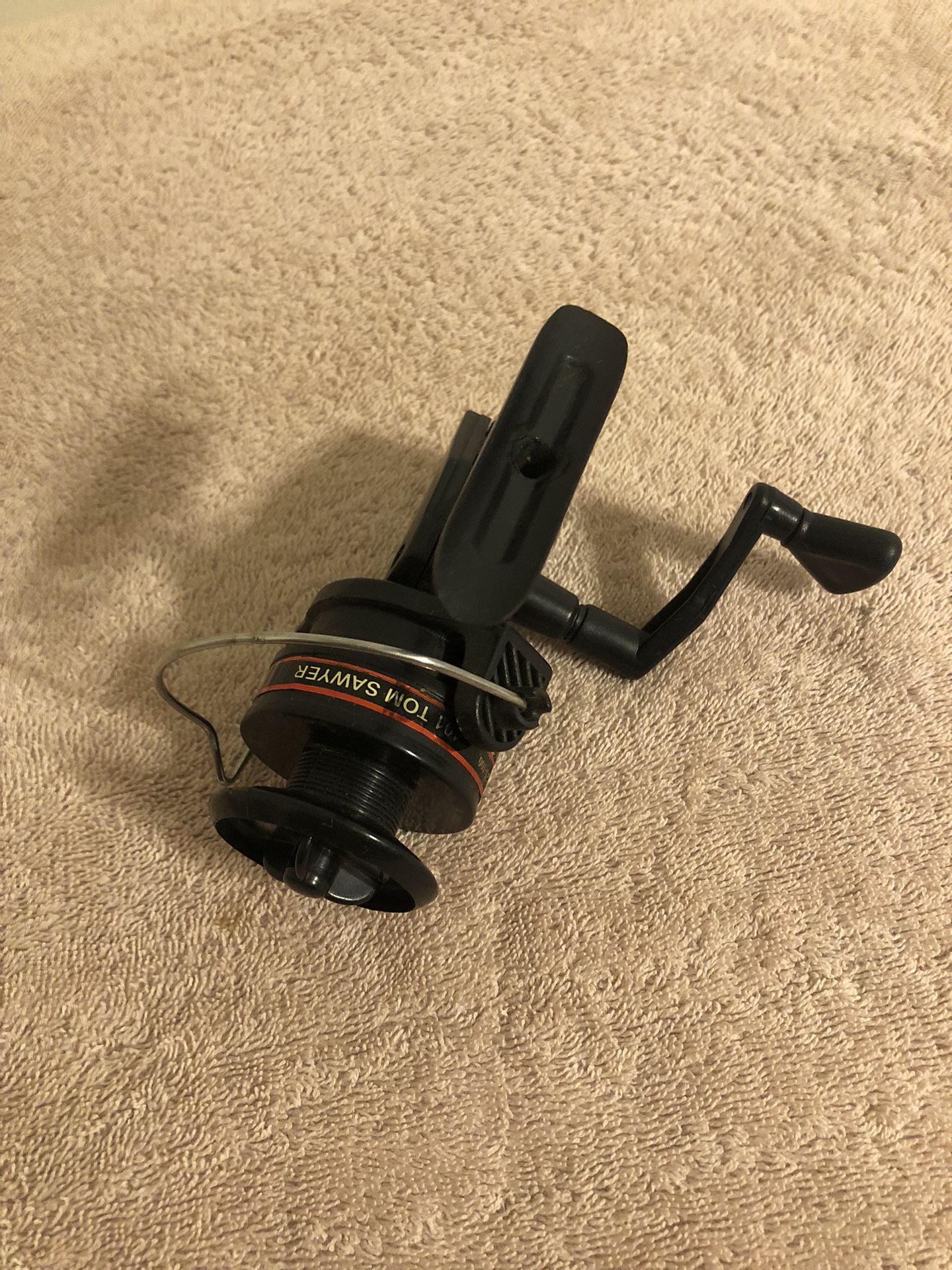 Vintage Tom Sawyer #401 Fishing Reel