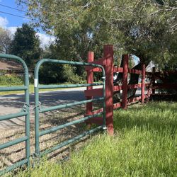 Farm Stock Gate