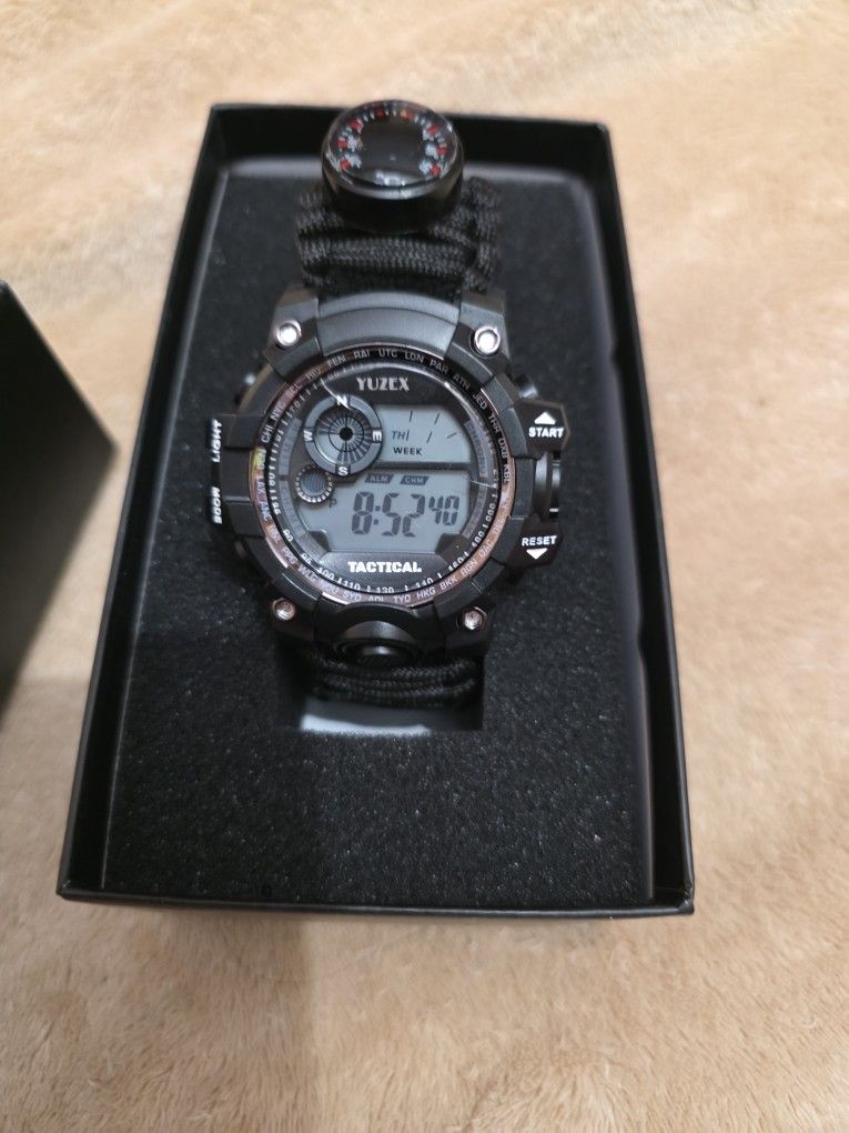 Yuzex Military Tactical Watch
