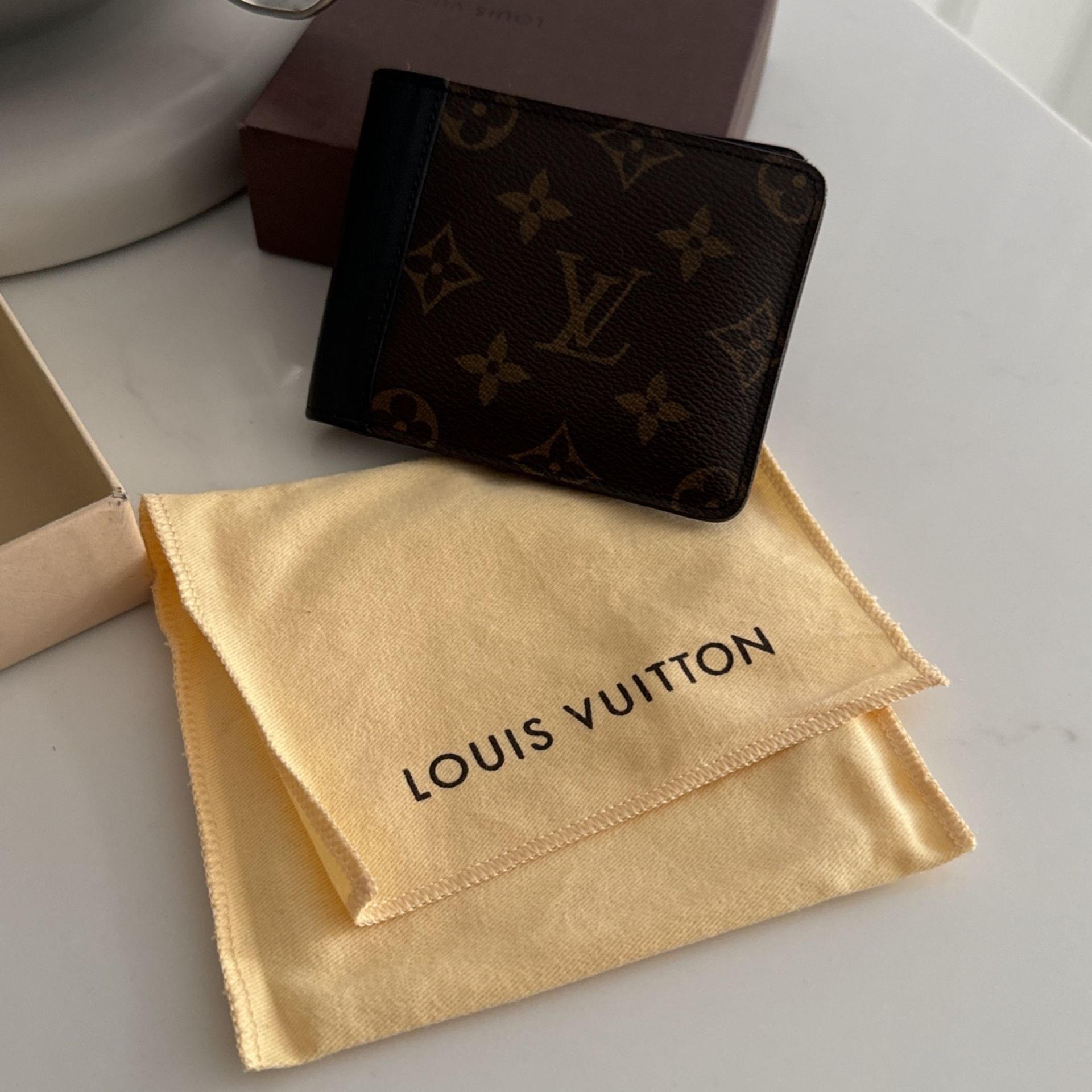 Louis Vuitton Wallet