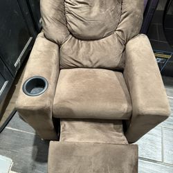 Children’s Recliner Chair With Cup holder 