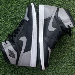 Air Jordan 1 Retro - Size 11