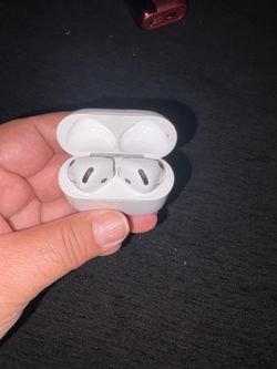 Apple AirPods 4th Generation – Great Condition – $70