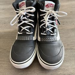 Men’s Vans Snow Boots