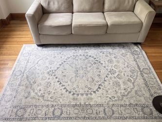 Large Traditional Persian Style Rug