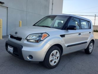 2010 Kia Soul 5SPD Clean Title