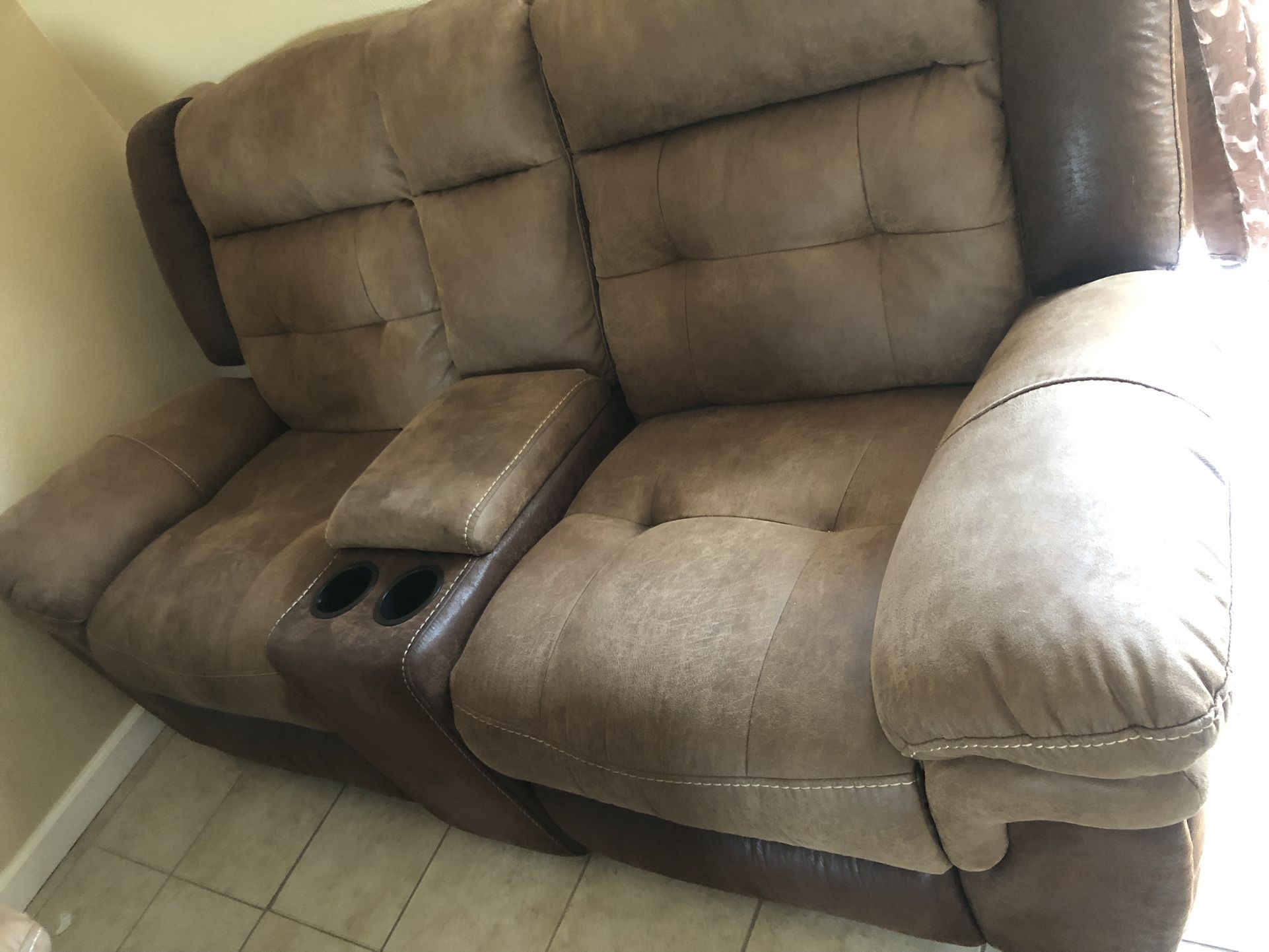 Reclinable Sofas