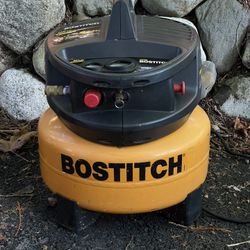 Air Compressor 6 gal  150 PSI STANLEY BOSTITCH