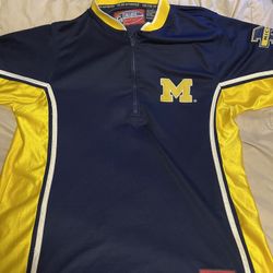 Michigan Woulverines Jersey Shirt Men’s Size Large