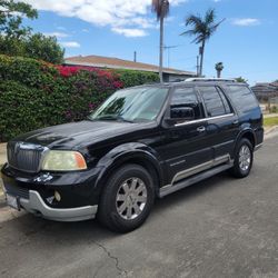 2004 Lincoln Navigator