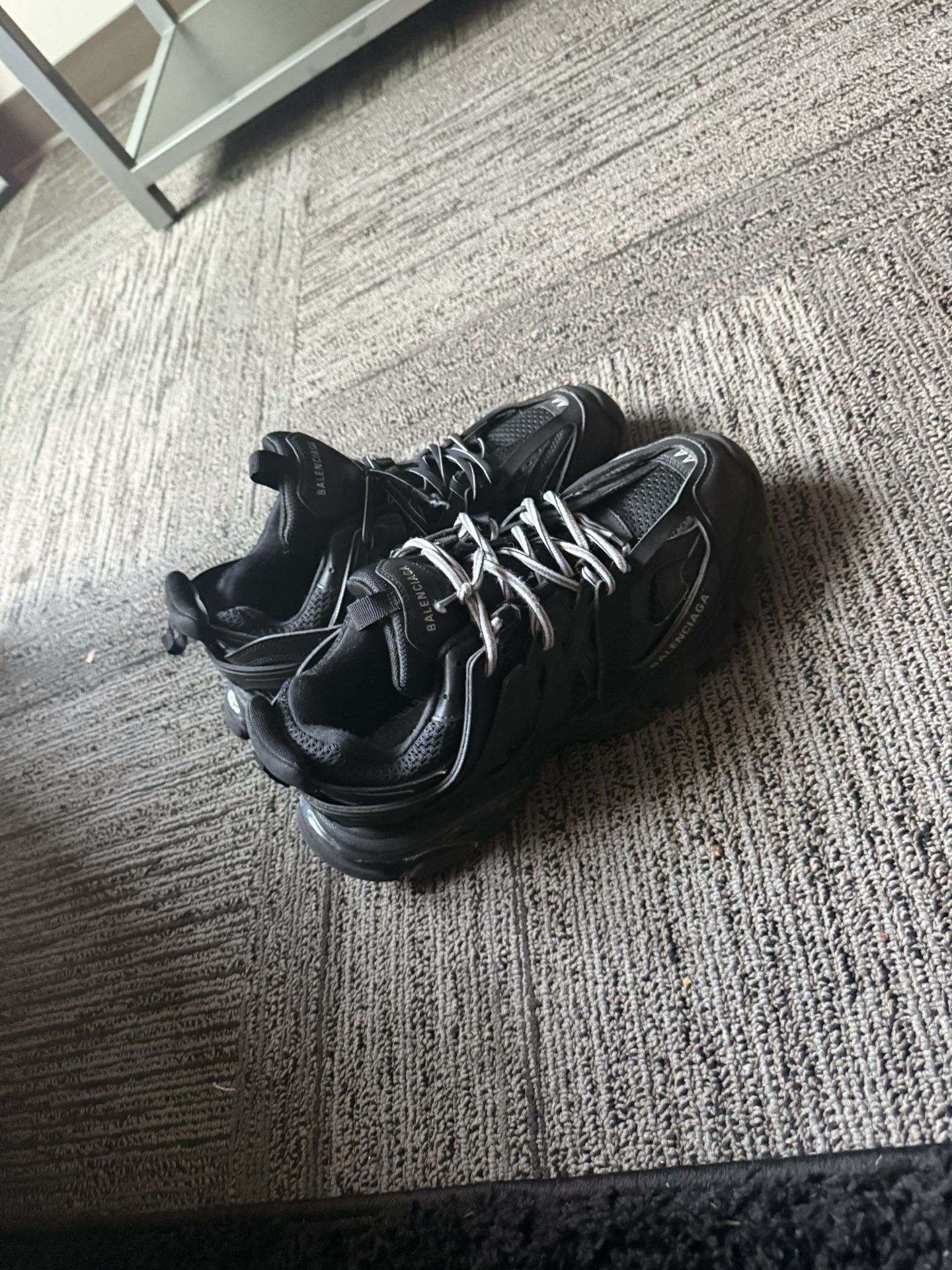 Balenciaga Tracks