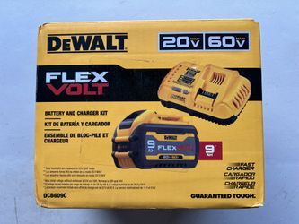 Dewalt 20V/60V MAX FLEXVOLT Lithium-Ion 9.0Ah Battery and Charger Starter Kit