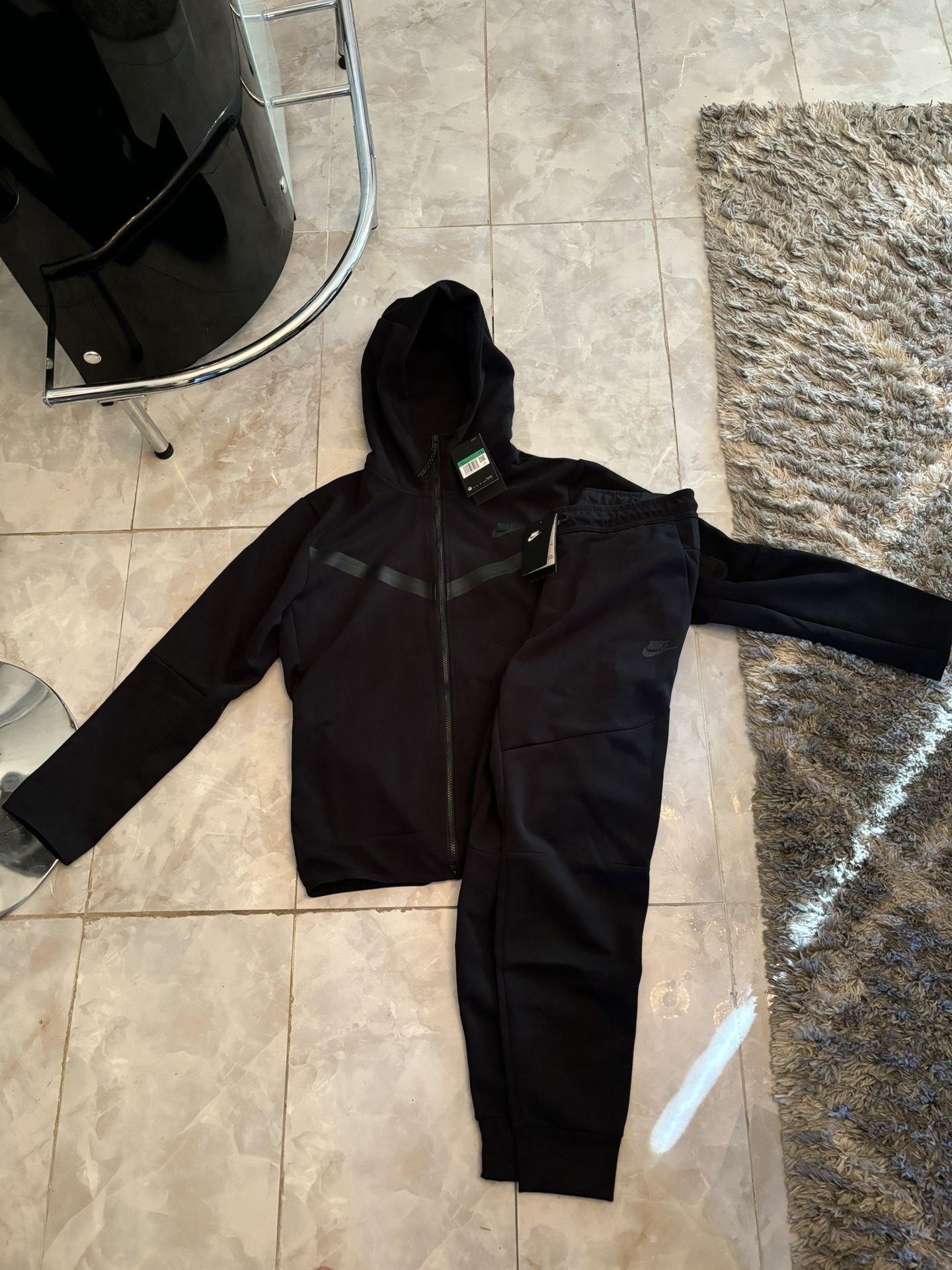 Nike Tech Fleece Full Zip Hoodie & Pants Set Mens Sz Large Black CU4489-010