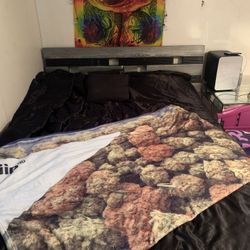 Queen Size Mattress Frame 