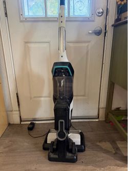 Mop/ vacuum bissell crossway