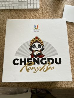Chengdu Universiade Sichuan Opera face change Panda Rong Bao mascot decoration 