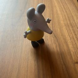 Peppa Pig or A Mouse?