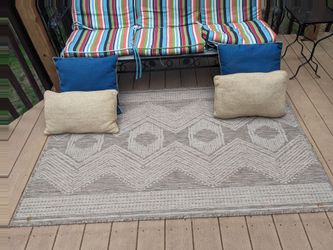 Outdoor Patio Rug And Outdoor Pillows
