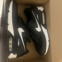 Women’s Nike Air Sneakers 