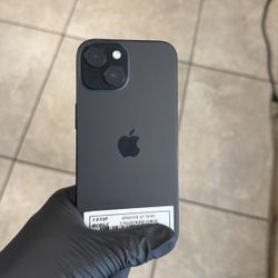 iPhone 15 UNLOCKED 